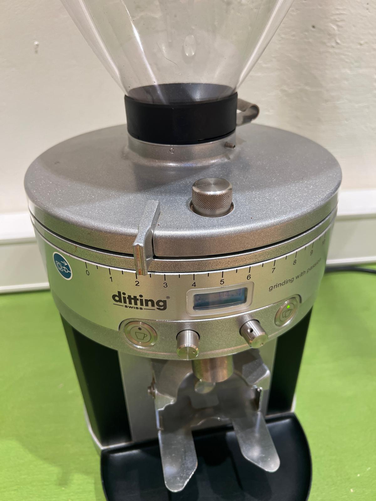 Ditting KE640 Mühle mit neuen Mahlscheiben